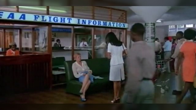 ������ ��������� � ������ / Emanuelle in Africa (1975)