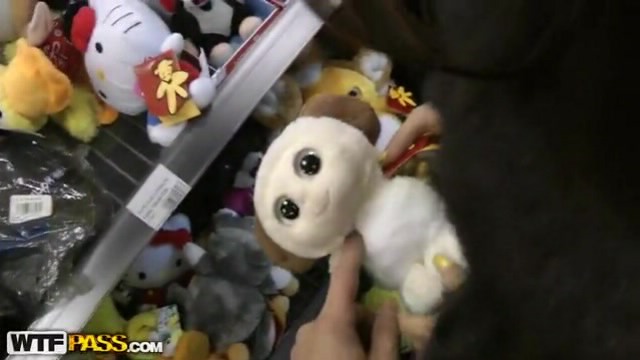 ����� ����� ������������